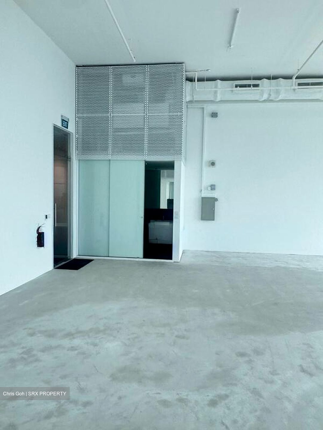 Arc 380 (D8), Office #496457391